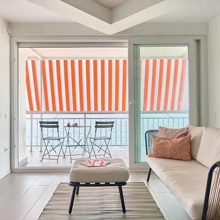 Amazing Oceanfront 2br *