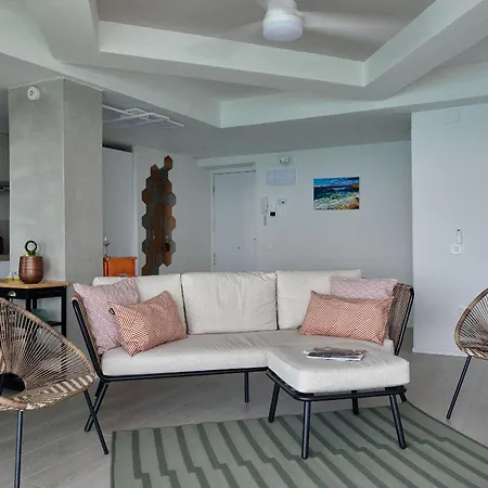Amazing Oceanfront 2br * 오로페사델마르