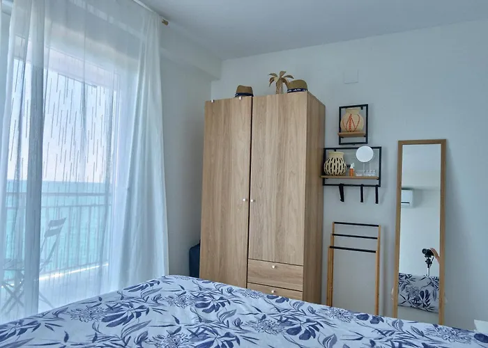 Amazing Oceanfront 2br * Oropesa del Mar