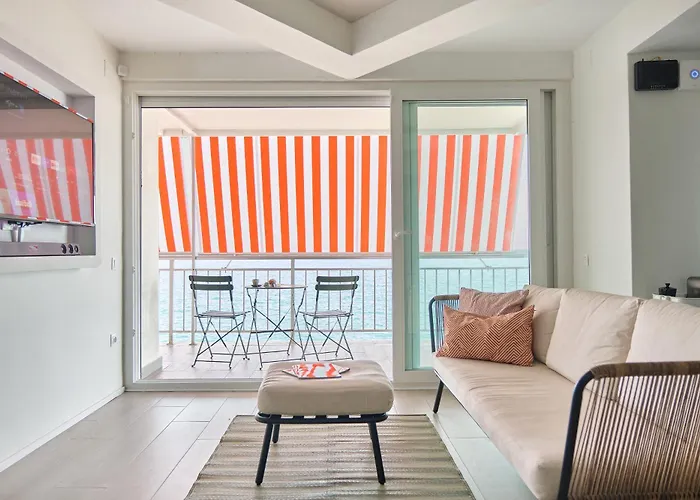 Amazing Oceanfront 2br *