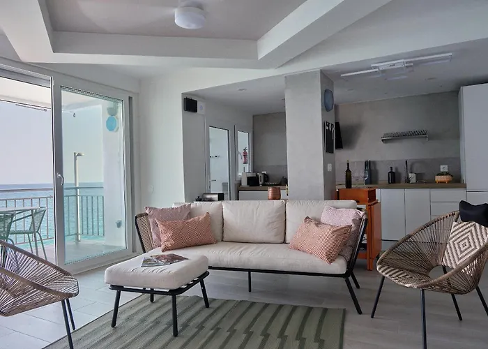 Amazing Oceanfront 2br * Oropesa del Mar