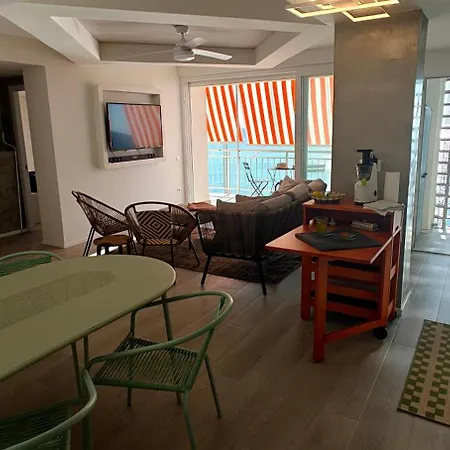 Amazing Oceanfront 2br