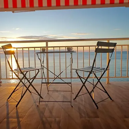 Amazing Oceanfront 2br Oropesa del Mar